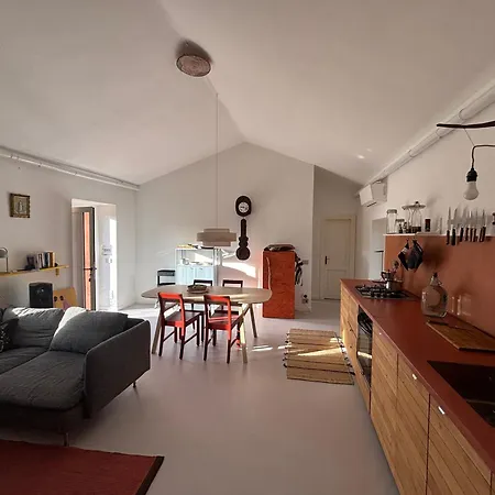 Stazzumus Holiday home *